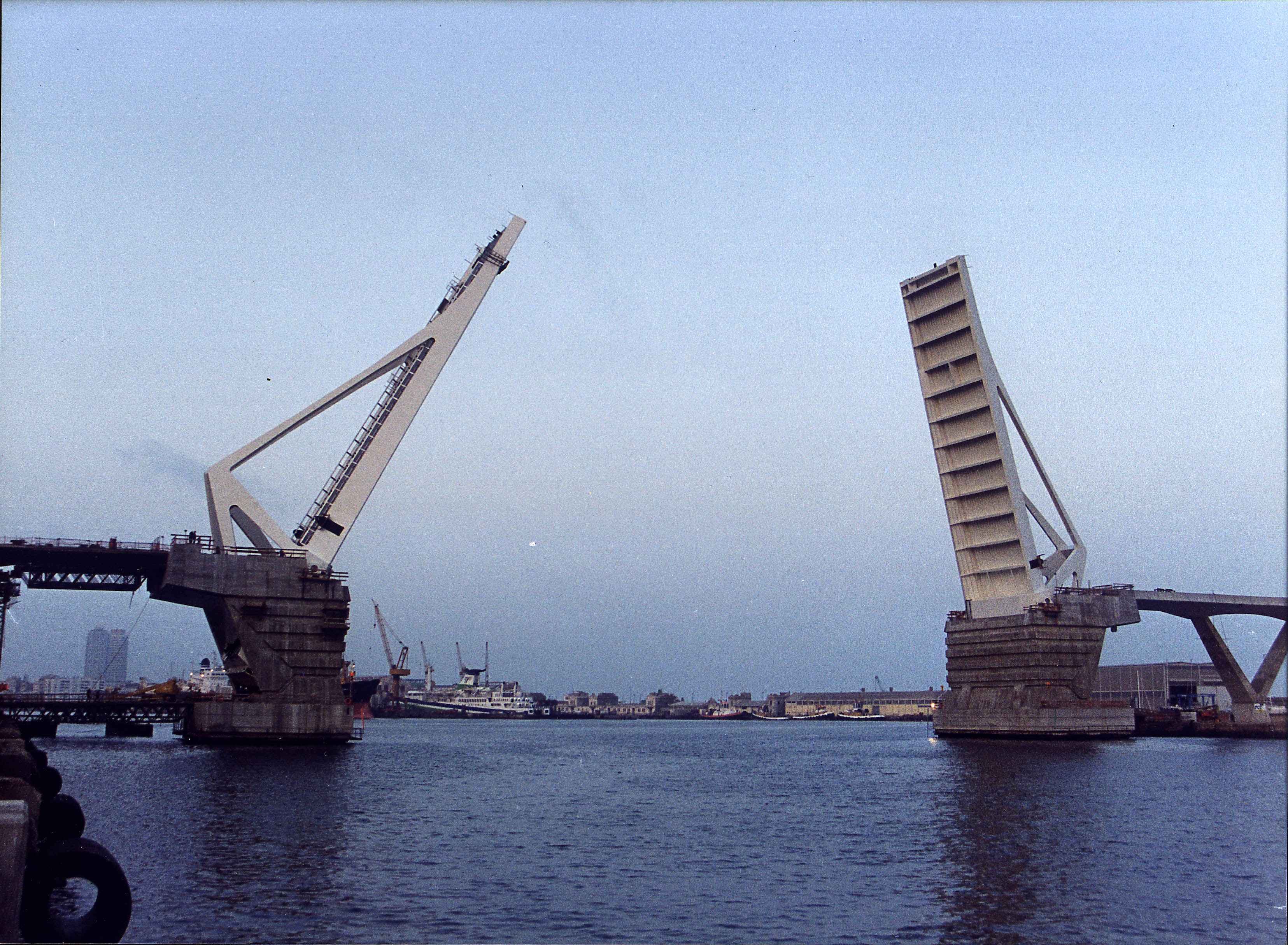 Ciudad FCC Puente Basculante de Barcelona